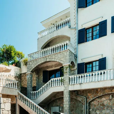 Villa Chantal Котор Екстер'єр фото