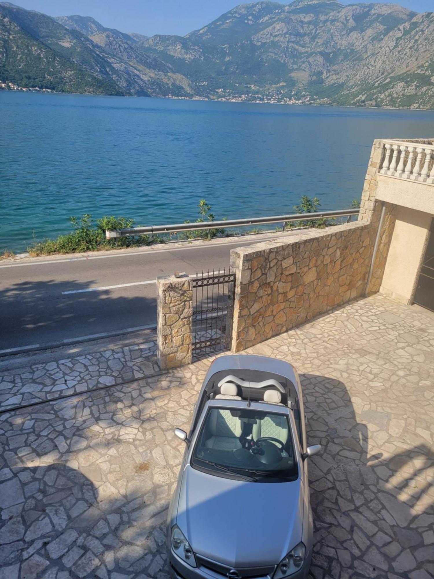 Chantal Apartman Kotor