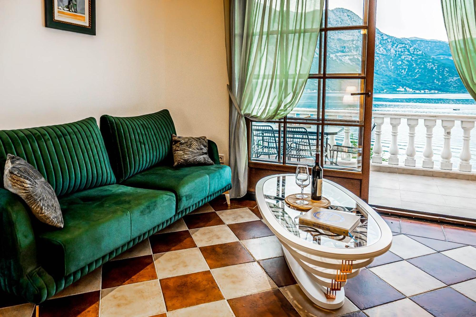 Chantal Apartman Kotor