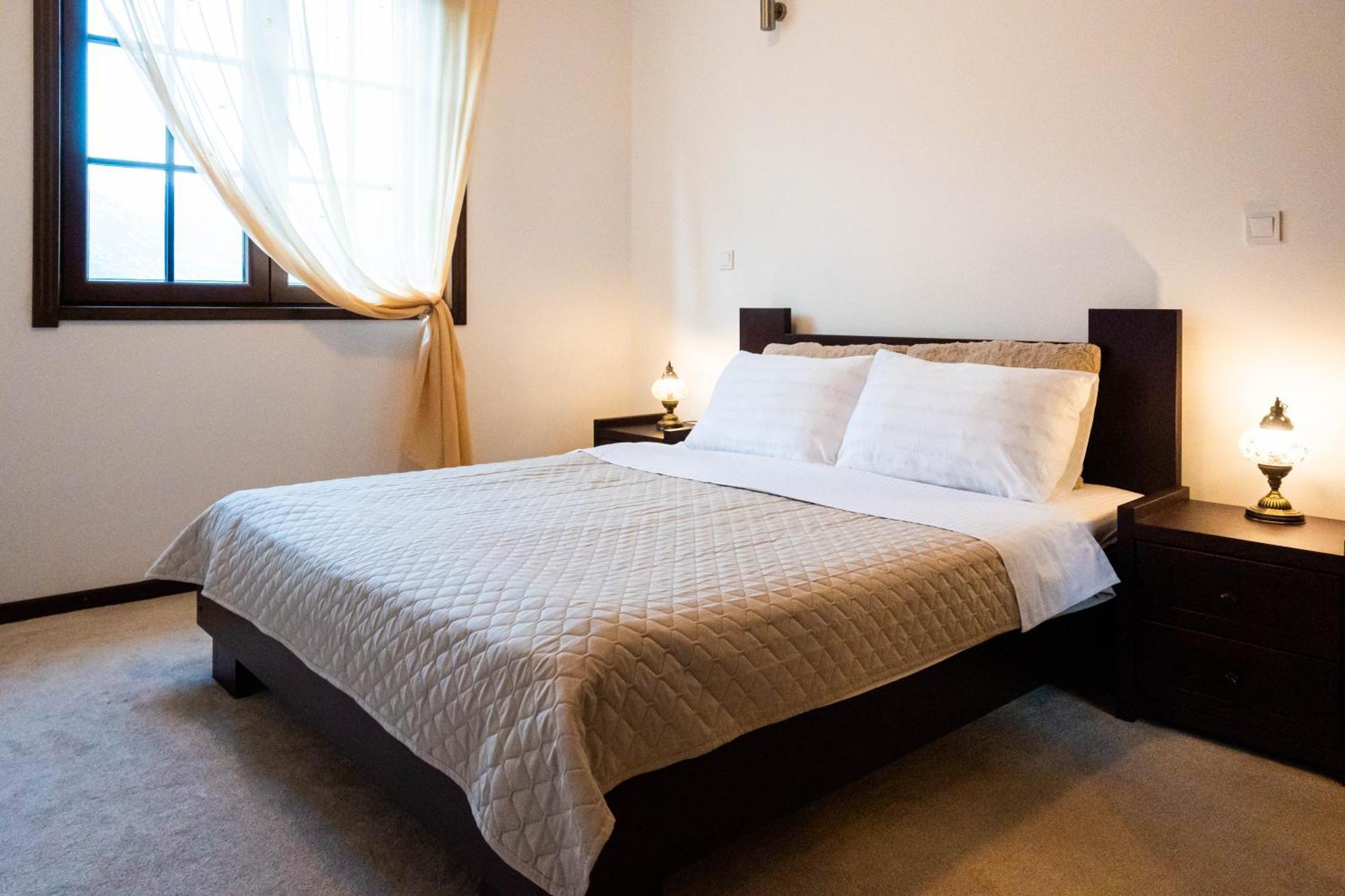 Chantal Apartman Kotor